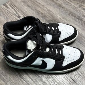 Nike Men's Black and White Low-Top Sneakers panda Dunks Men’s Size 11 worn Twice